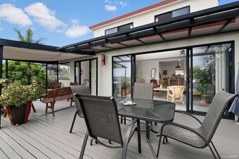 Photo of property in 29 Maori Hut Road, Red Beach, 0932