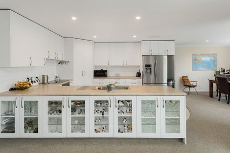 Photo of property in 15 Clearwater Place, Mayfield, Blenheim, 7201