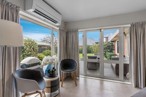 Photo of property in 16 Riverton Terrace, Halswell, Christchurch, 8025