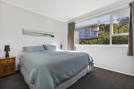 Photo of property in 1/298 Glenfield Road, Glenfield, Auckland, 0629