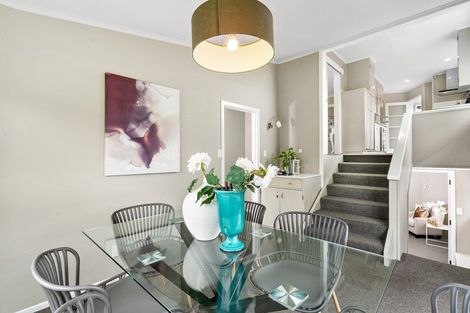 Photo of property in 44 Aurea Avenue, Pakuranga, Auckland, 2010