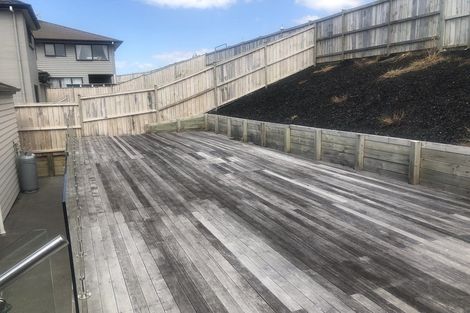 Photo of property in 35 Thistle Close, Beachlands, Auckland, 2018