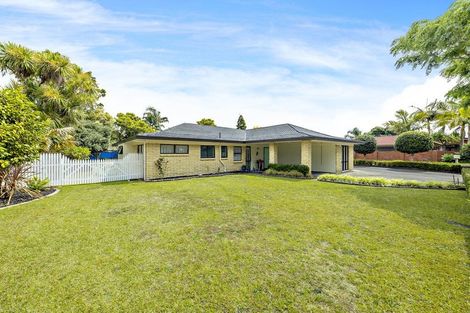 Photo of property in 4 Riksha Place, Conifer Grove, Takanini, 2112