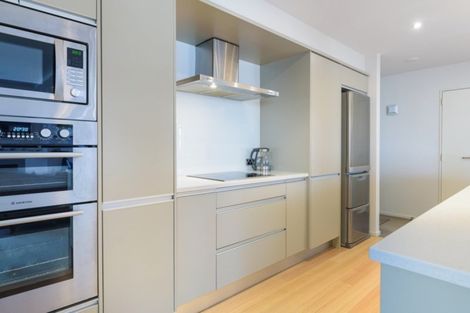 Photo of property in Vivaldi Apartments, 5/48 Marine Parade, Mount Maunganui, 3116