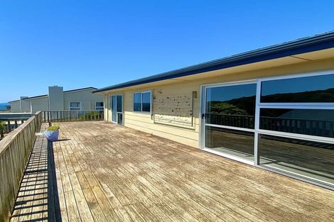 Photo of property in 13 Matatiro Street, Titahi Bay, Porirua, 5022