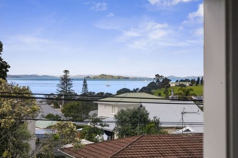 Photo of property in 1 Wicklow Road, Narrow Neck, Auckland, 0622