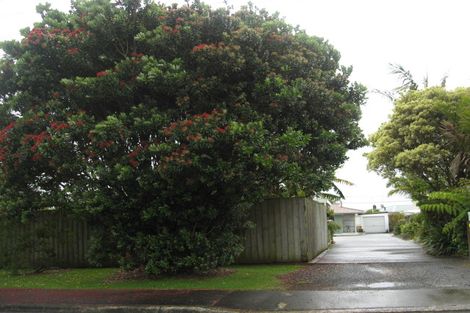 Photo of property in 1 Alamein Avenue, Onerahi, Whangarei, 0110