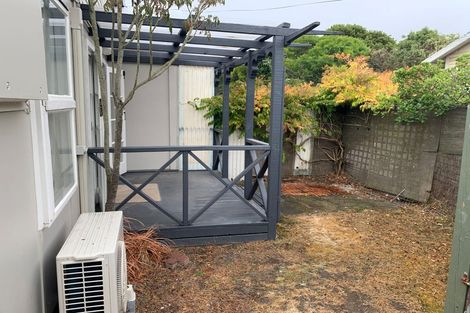 Photo of property in 294 Keyes Road, New Brighton, Christchurch, 8083