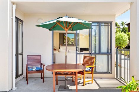 Photo of property in 20a Auld Street, Torbay, Auckland, 0630