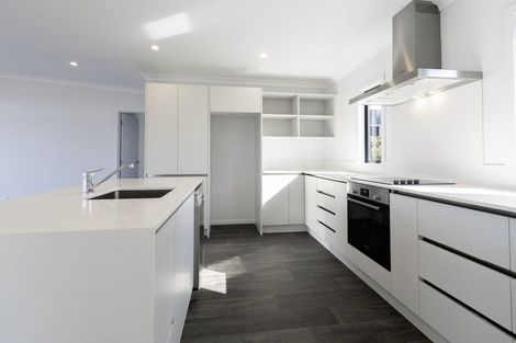 Photo of property in 69 Beerescourt Road, Beerescourt, Hamilton, 3200