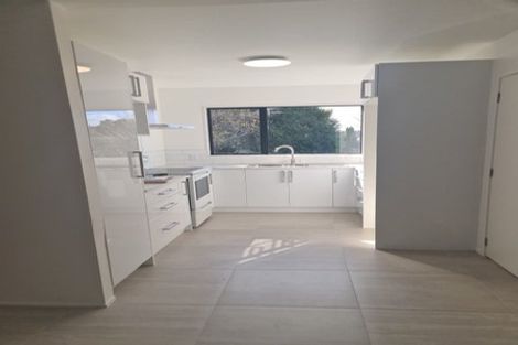 Photo of property in 1/338 Main Road, Tawa, Wellington, 5028