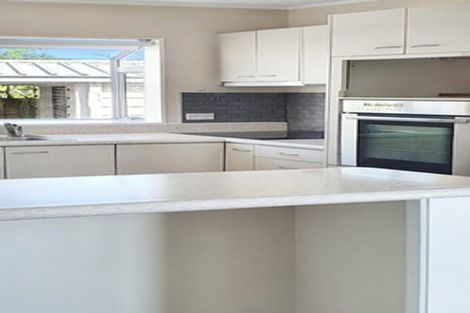 Photo of property in 26 Tatyana Place, Massey, Auckland, 0614