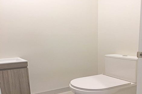 Photo of property in 8 Stile Place, Pukekohe, 2120