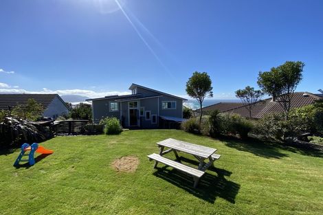 Photo of property in 37 Earls Road, Saint Clair, Dunedin, 9012