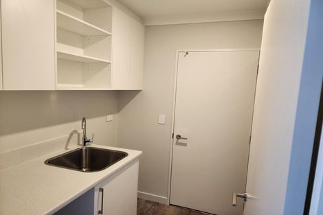 Photo of property in 5 Old Stone Lane, Cracroft, Christchurch, 8022