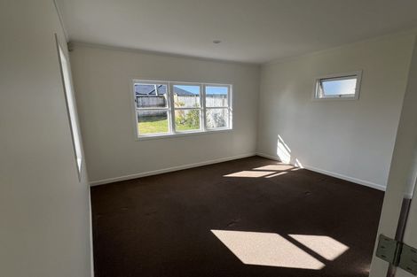Photo of property in 61 Oakdale Road, Mount Roskill, Auckland, 1041