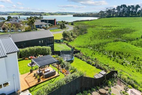 Photo of property in 6b Goble Road, Clarks Beach, Pukekohe, 2679