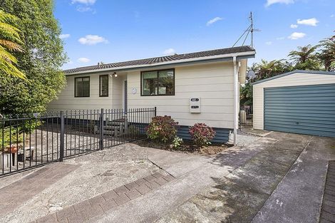 Photo of property in 2b Wyndham Road, Hannahs Bay, Rotorua, 3010