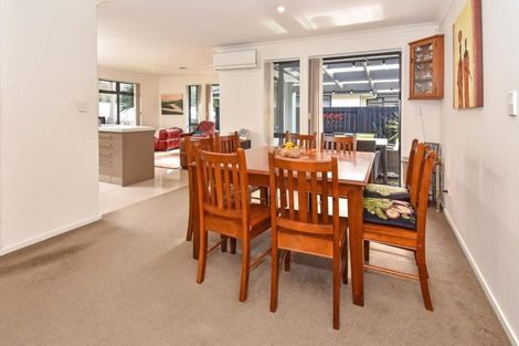 Photo of property in 24 Silkwood Crescent, Karaka, Papakura, 2113