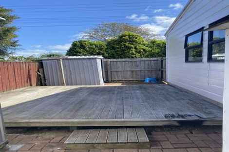 Photo of property in 2/107 Russell Road, Manurewa, Auckland, 2102