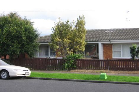 Photo of property in 1 Ranfurly Road, Papatoetoe, Auckland, 2104