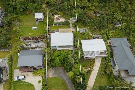 Photo of property in 72 Ocean Beach Road, Tairua, 3508