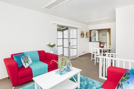 Photo of property in 18 Root Street, Gisborne, 4010