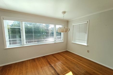 Photo of property in 15 Collier Avenue, Karori, Wellington, 6012