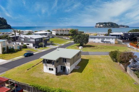 Photo of property in 203 Winifred Avenue, Whangamata, 3620