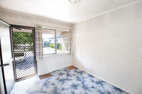 Photo of property in 301 Kennedy Road, Onekawa, Napier, 4110