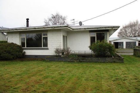 Photo of property in 32 Railway Esplanade, East Gore, Gore, 9710