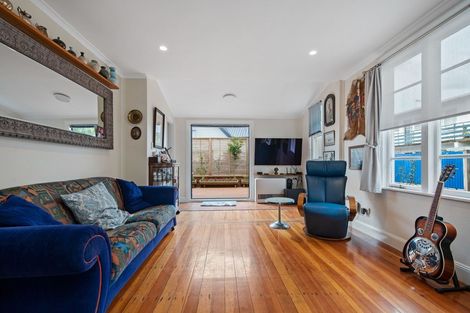 Photo of property in 37 Wellington Street, Hamilton East, Hamilton, 3216