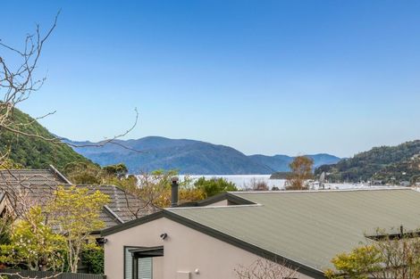 Photo of property in 26 Ranui Street, Waikawa, Picton, 7220