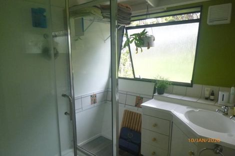 Photo of property in 43 Birdwood Road, Swanson, Auckland, 0612