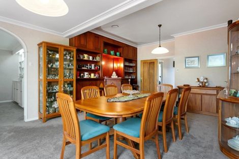 Photo of property in 51 Bowen Street, Cambridge, 3434