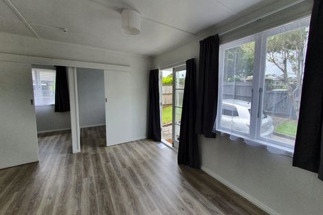 Photo of property in 624 Pakuranga Road, Howick, Auckland, 2010