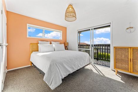 Photo of property in 10 Hinemoa Place, Snells Beach, 0920