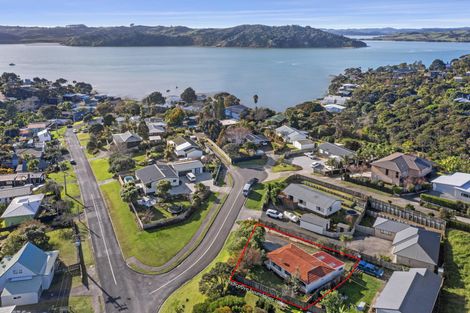 Photo of property in 1 Sunshine Rise, Raglan, 3225