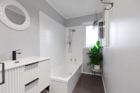 Photo of property in 30 Rawhiti Street, Greerton, Tauranga, 3112