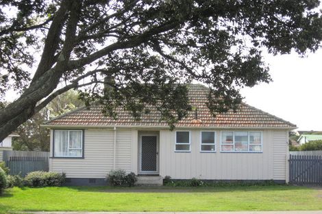 Photo of property in 62 Harper Street, Gonville, Whanganui, 4501