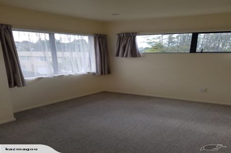 Photo of property in 24/24 Eastglen Road, Glen Eden, Auckland, 0602