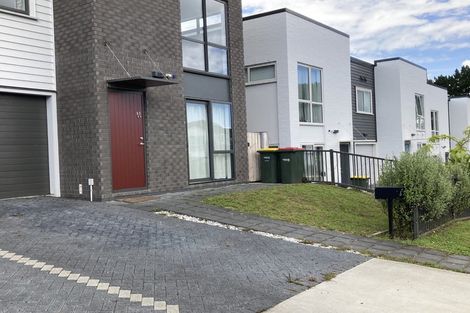 Photo of property in 66 Manutewhau Road, Massey, Auckland, 0614