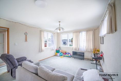 Photo of property in 28 Brightwell Street, Papakura, 2110