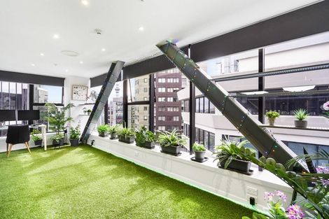 Photo of property in 9d/2 Saint Martins Lane, Grafton, Auckland, 1010