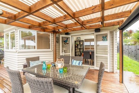 Photo of property in 94 Nelson Street, Howick, Auckland, 2014