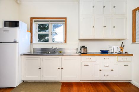 Photo of property in 200 College Street, West End, Palmerston North, 4412