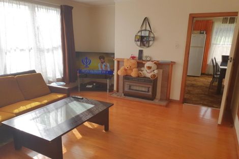 Photo of property in 92 Cook Street, Marfell, New Plymouth, 4310