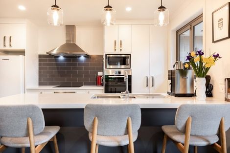 Photo of property in 2 Dyer Lane, Cambridge, 3434