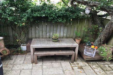 Photo of property in 7 Ascot Street, Thorndon, Wellington, 6011