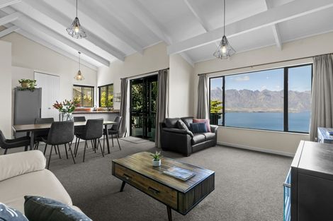 Photo of property in 39b Greenstone Place, Fernhill, Queenstown, 9300